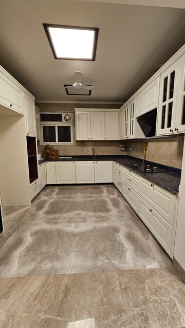 Kitchen in 4 BHK Apartment at Green Park Extension – for Rent