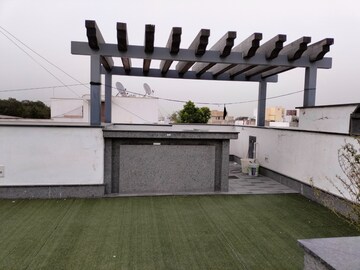 4 BHK Apartment – Exterior View View at Hauz Khas Enclave - for Rent