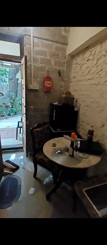 Studio Independent House For Rent in Bandra West