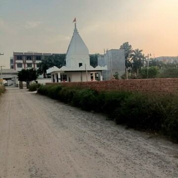  Plot – Exterior View View at Dhoom Manikpur - for Sale