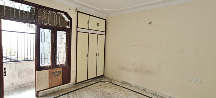 Bedroom, gujranwala town 3 Bedroom 1350 Sq.Ft. Builder Floor In Gujranwala Town Delhi 9498610