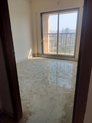 1 BHK Apartment For Rent in Metropolis Bayside, Kasarvadavali