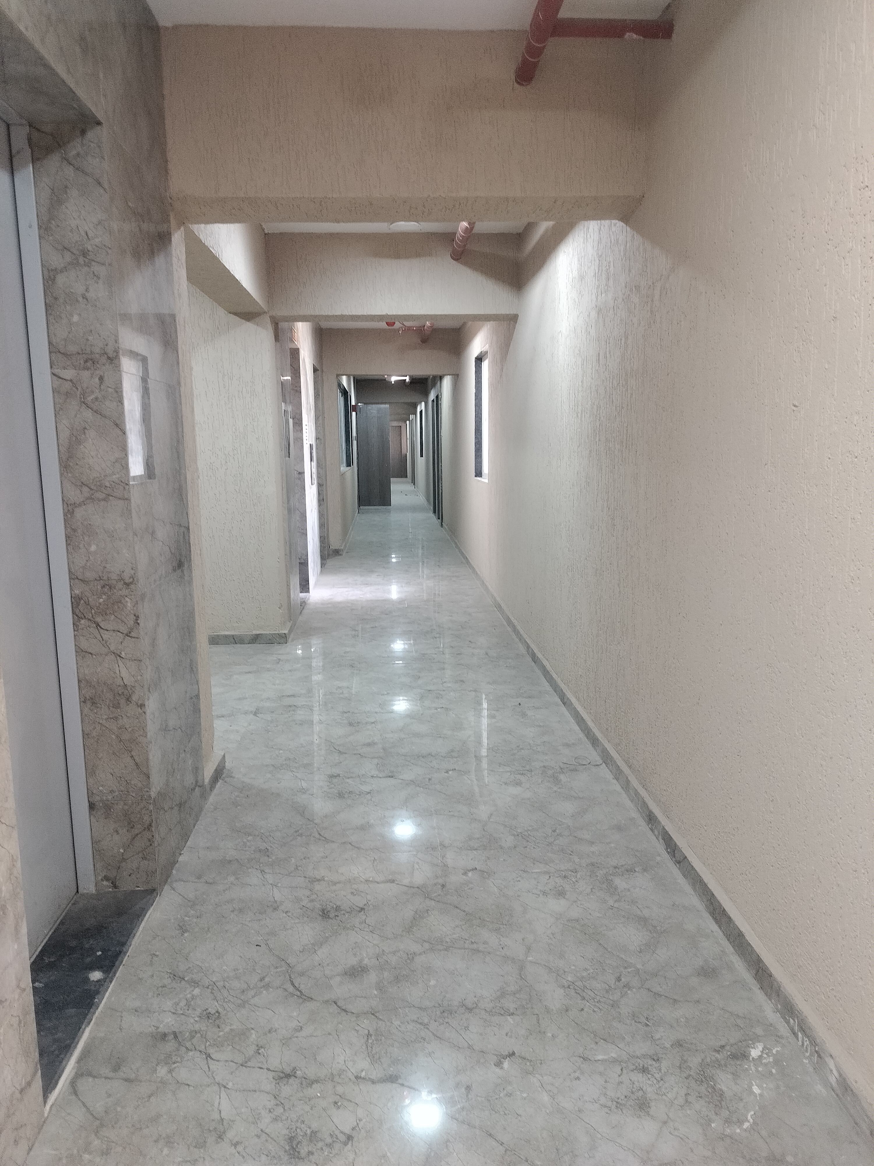 1 BHK + Extra Room Apartment For Sale in Metropolis Bayside