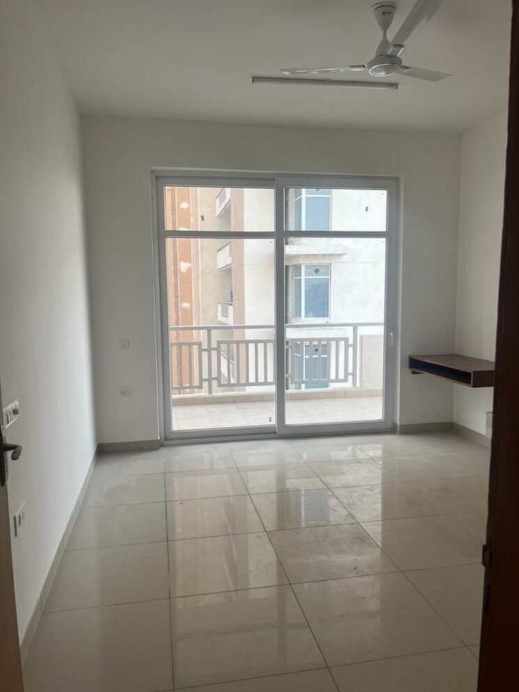 Room, ardee-city 3 Bedroom 240 Sq.Ft. Builder Floor In Sector 52 Gurgaon 9631934
