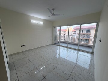 Room in 3.5 BHK Apartment at Windlass River Valley, Harrawala – for Rent