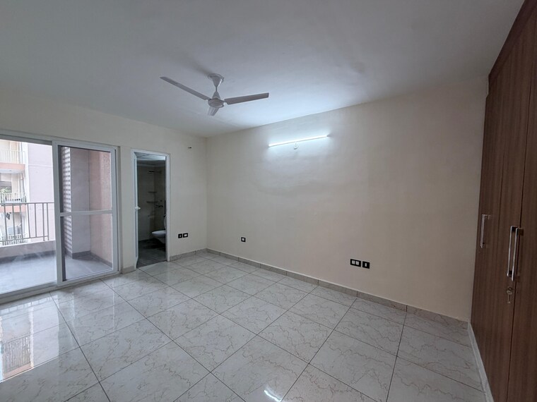 Room, windlass-river-valley 3.5 Bedroom 2100 Sq.Ft. Apartment In Harrawala Dehradun 9631963