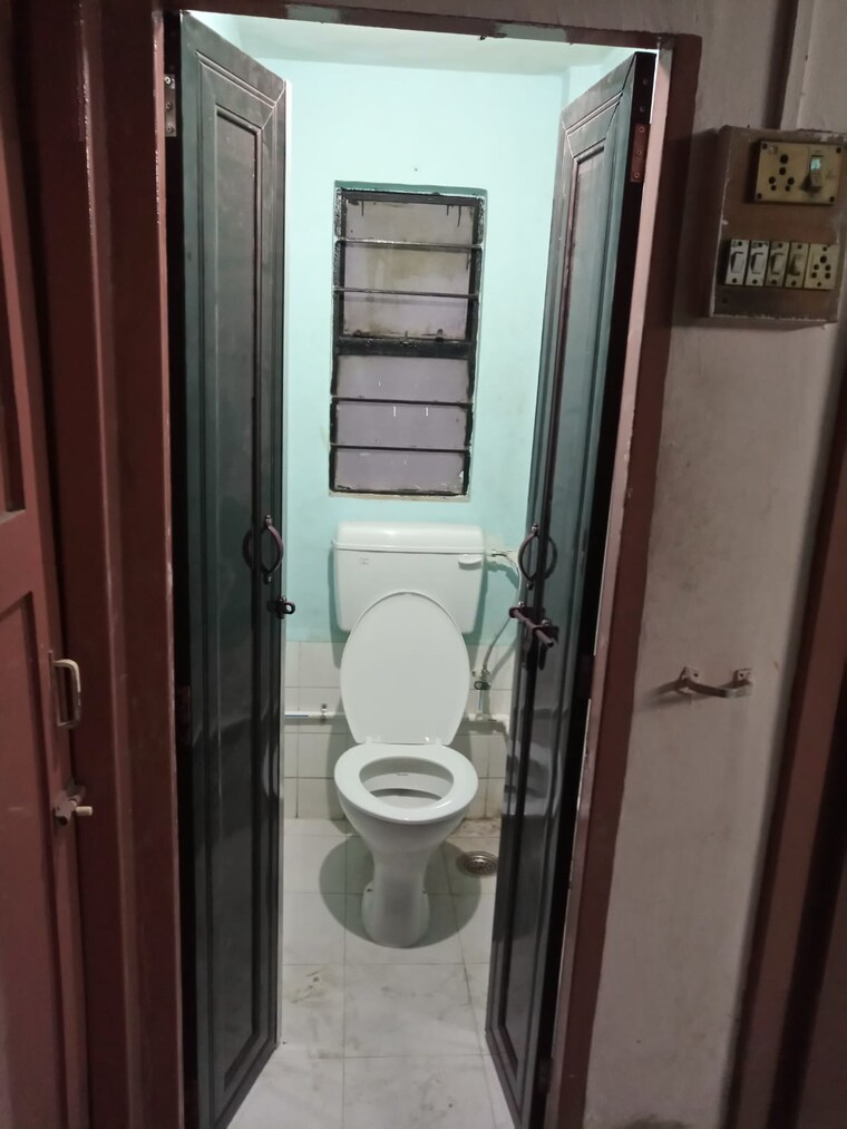 Bathroom, rupali-heights-dahanukar-colony 1 Bedroom 519 Sq.Ft. Apartment In Kothrud Pune 9631953