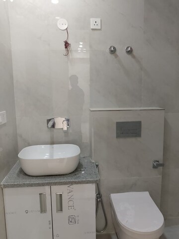 Bathroom in 3 BHK Apartment at City Heights, Sector 39 – for Rent