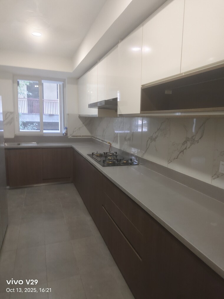 Kitchen, millenium-bajrang-society 4 Bedroom 2800 Sq.Ft. Apartment In Sector 43 Gurgaon 9631978