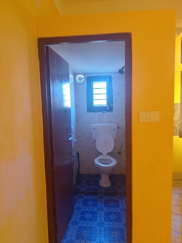 Room in 1 RK Villa at Dispur – for Rent