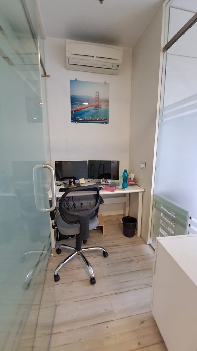 Team Area, greenscape-cyber-one Commercial Office Space 1500 Sq.Ft. In Vashi Sector 30a Navi Mumbai 9632038