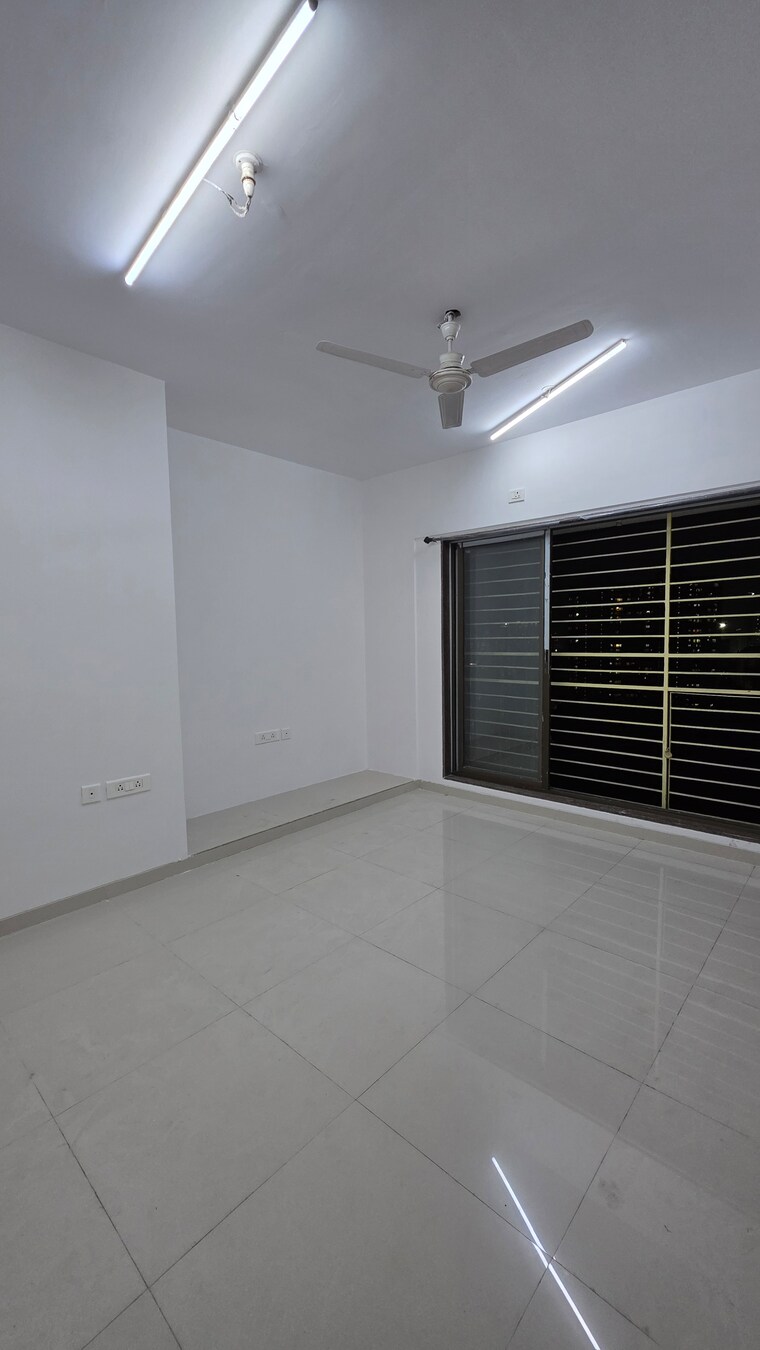 Balcony, acme-ozone-phase-ii 2 Bedroom 676 Sq.Ft. Apartment In Ghodbunder Road Thane 9632031