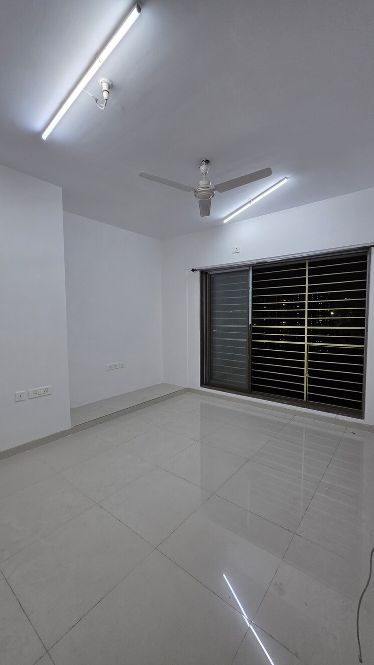 Balcony, acme-ozone-phase-ii 2 Bedroom 676 Sq.Ft. Apartment In Ghodbunder Road Thane 9632031