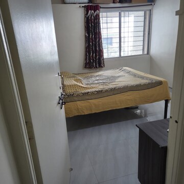 Bedroom in 1 BHK Apartment at Wadgaon Sheri – for Rent