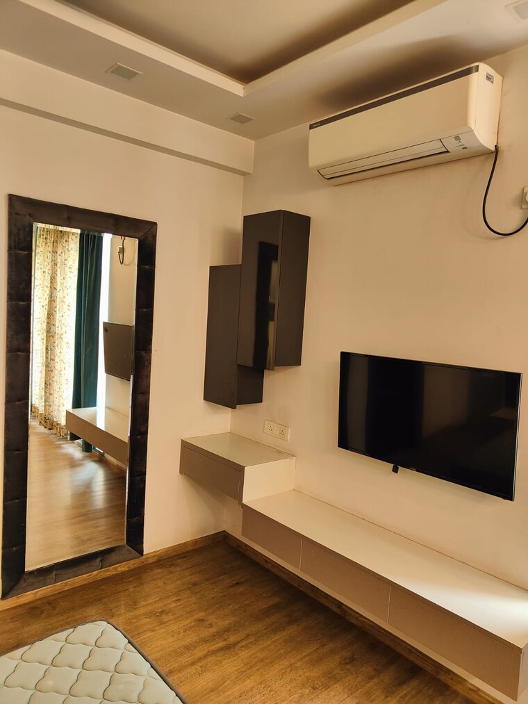 Kitchen, aba-ivy-county 4 Bedroom 2511 Sq.Ft. Apartment In Sector 75 Noida 9632057