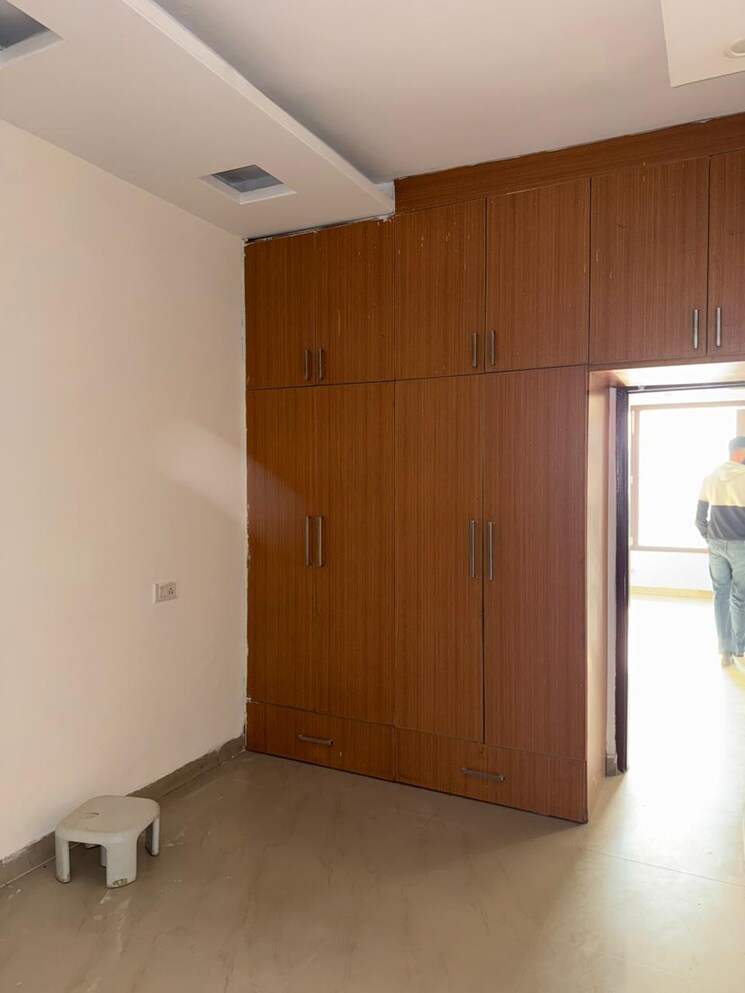 Room, dhakoli 2 Bedroom 900 Sq.Ft. Apartment In Dhakoli Zirakpur 9632075