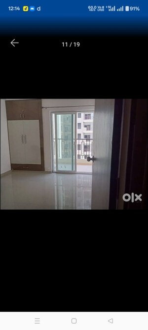 Room in 3 BHK Apartment at Windsor Paradise 2, Raj Nagar Extension – for Rent