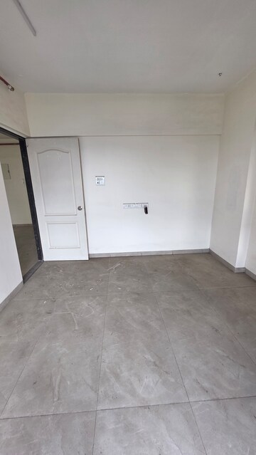 Bedroom in 1.5 BHK Apartment at Limra Burj Qadri, Agripada – for Sale