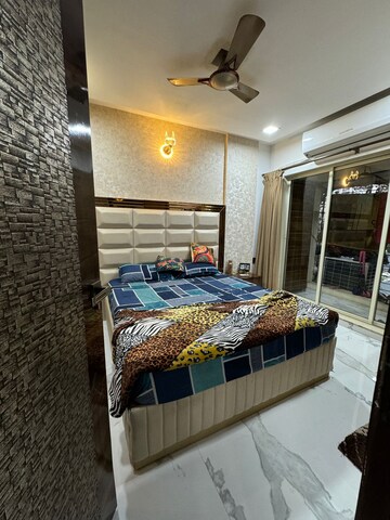 2 BHK Apartment For Rent in Esha Ekta Apartment, Worli