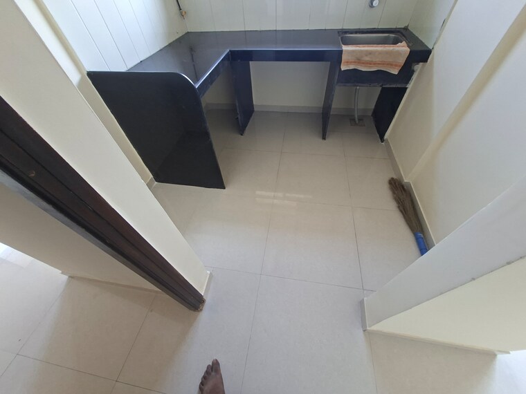 Kitchen, raj-residency-kasarvadavali 1 Bedroom 540 Sq.Ft. Apartment In Kasarvadavali Thane 9632145