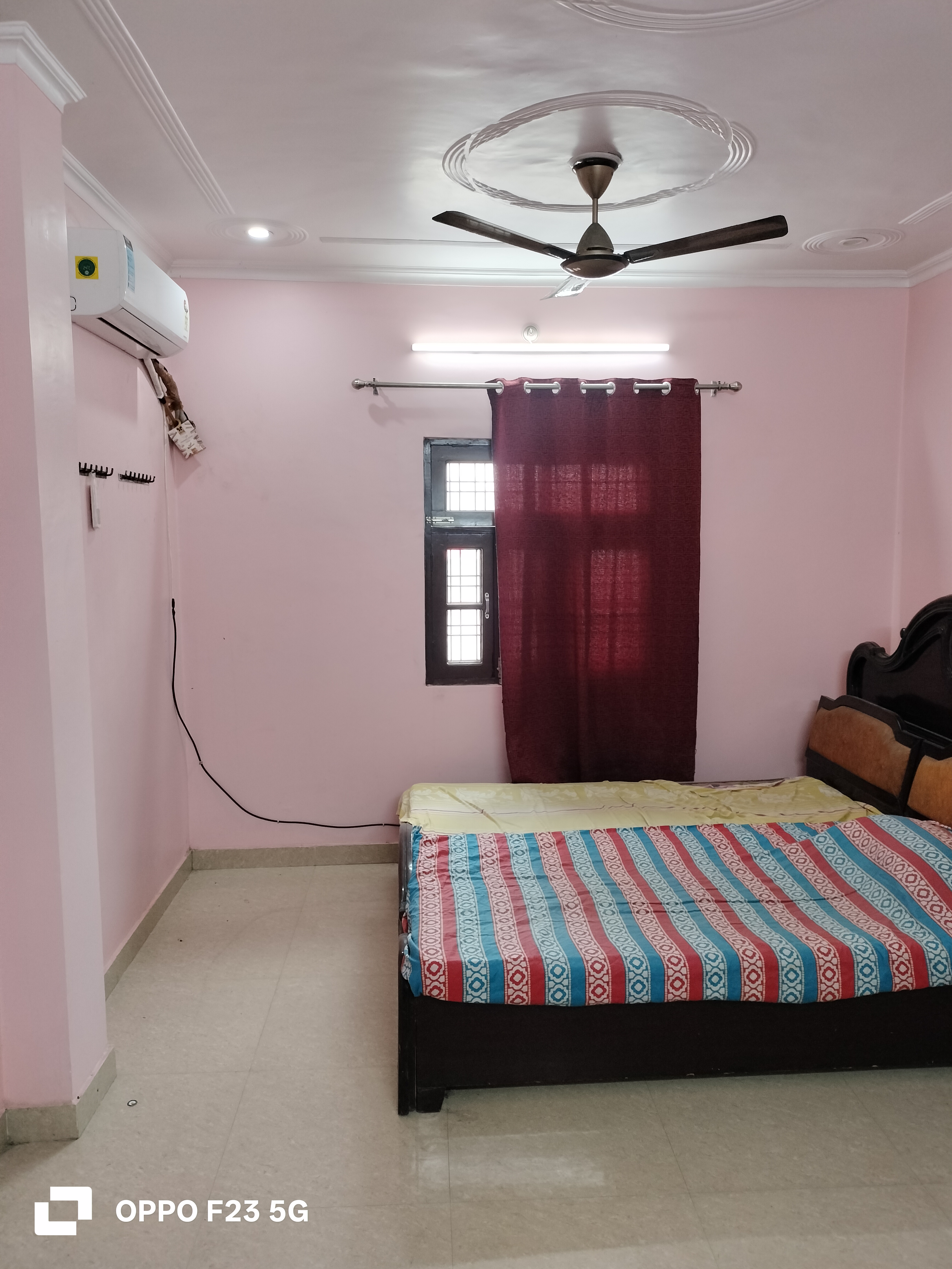1 RkBuilder Floor For Rent in Private Building 