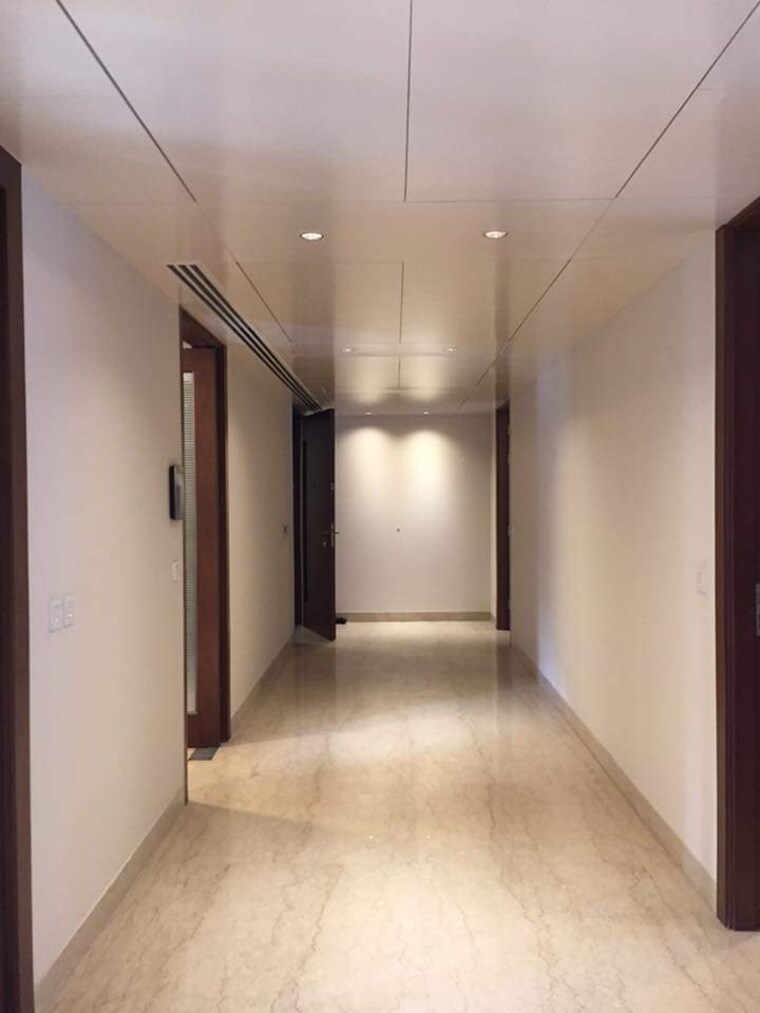 Room, panchsheel park 4 Bedroom 4500 Sq.Ft. Apartment In Panchsheel Park Delhi 9632181