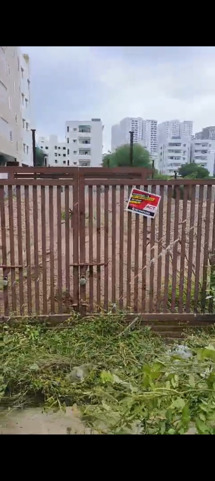 Nearby, manchirevula  500 Sq.Yd. Plot In Manchirevula Hyderabad 9632192