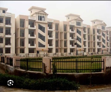 3 BHK Builder Floor For Rent in Sector 87