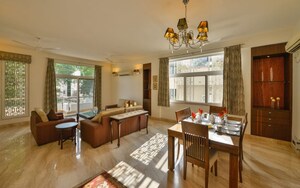 Living Room in 4 BHK Apartment at Panchsheel Park – for Rent