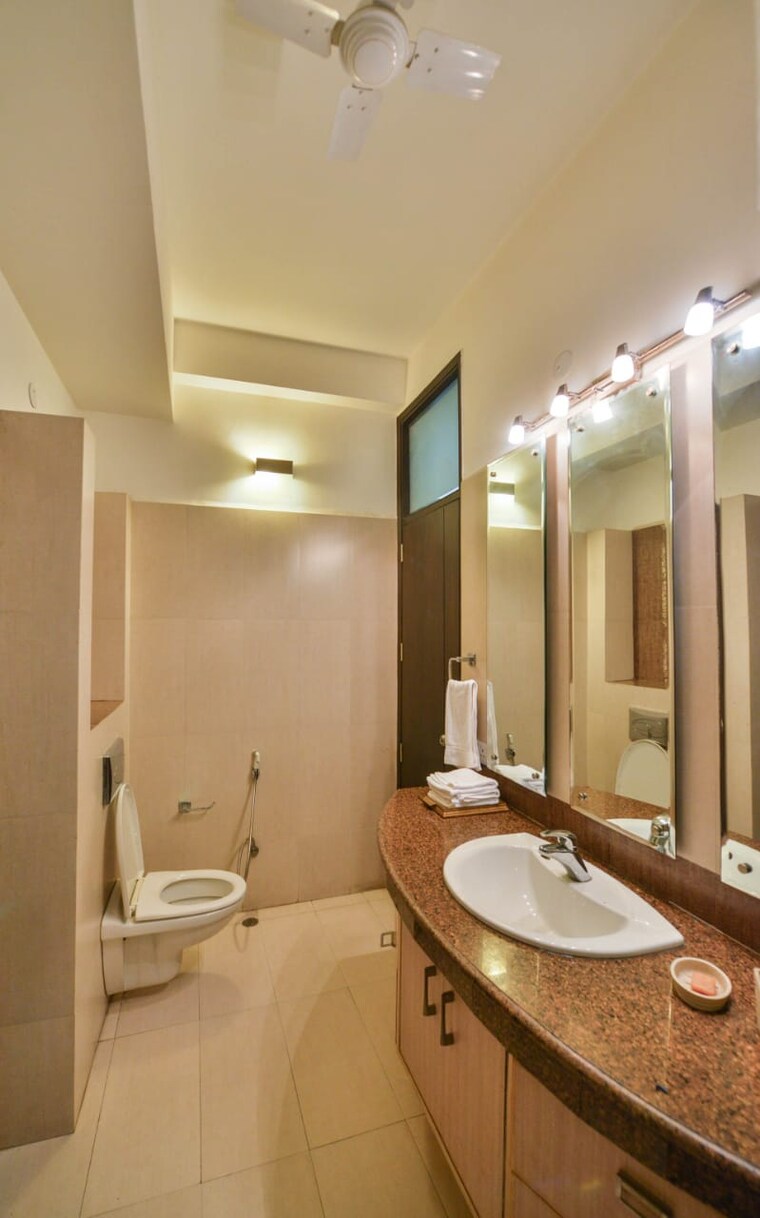 Bathroom, panchsheel park 4 Bedroom 3500 Sq.Ft. Apartment In Panchsheel Park Delhi 9632200