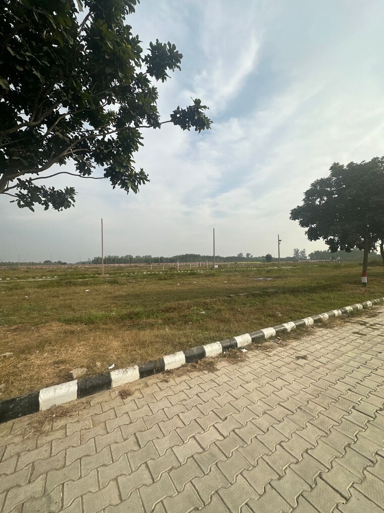undefined, ambala highway  100 Sq.Yd. Plot In Ambala Highway Zirakpur 9632334