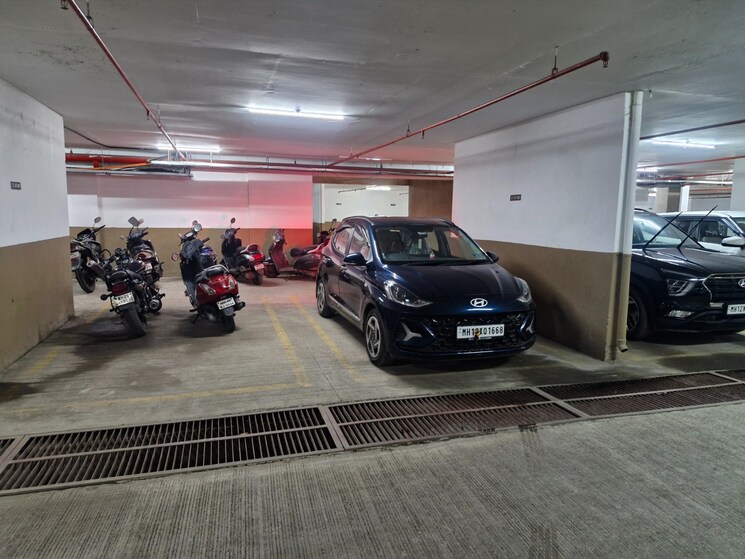  Parking, mantra-29-gold-coast 3 Bedroom 819 Sq.Ft. Apartment In Tingre Nagar Pune 9632237