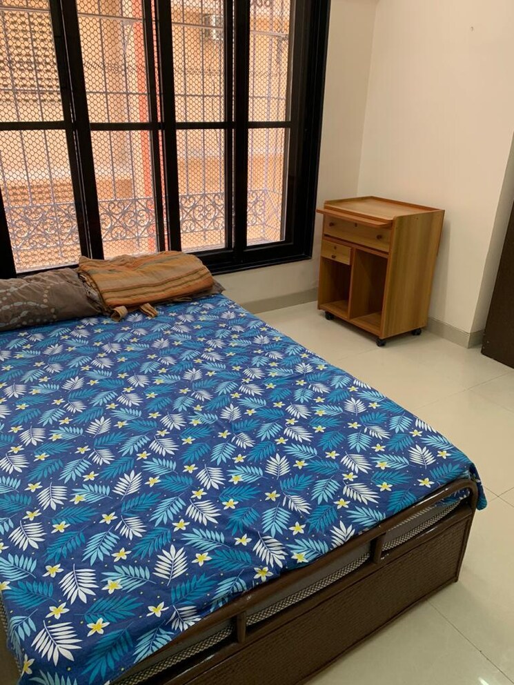 Bedroom, silver-croft-bandra 2.5 Bedroom 1000 Sq.Ft. Apartment In Bandra West Mumbai 9632235