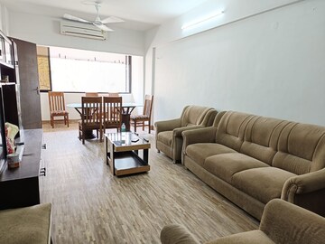 Living Room in 2.5 BHK Apartment at Silver Croft Bandra, Bandra West – for Rent