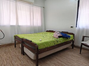 Bedroom in 2.5 BHK Apartment at Silver Croft Bandra, Bandra West – for Rent