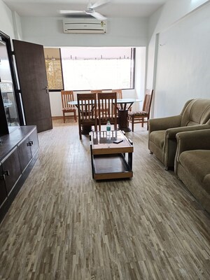 Living Room in 2.5 BHK Apartment at Silver Croft Bandra, Bandra West – for Rent