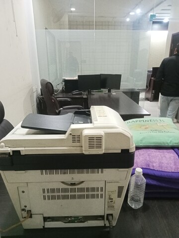 Team Area in 3 BHK Builder Floor at Vijay Tower Gomti Nagar, Gomti Nagar – for Rent