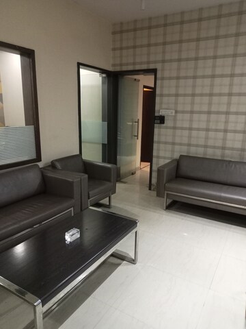 Living Room in 3 BHK Builder Floor at Vijay Tower Gomti Nagar, Gomti Nagar – for Rent