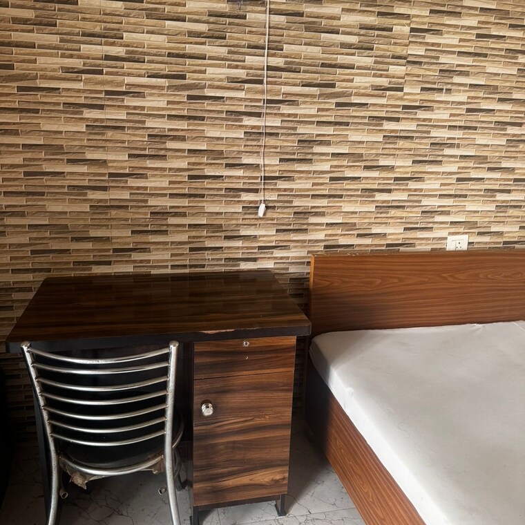 undefined, spaze-privy 1 RK 210 Sq.Ft. Apartment In Sector 72 Gurgaon 9632365