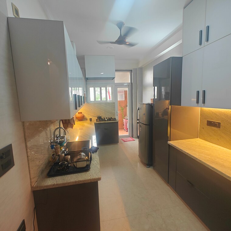 Kitchen, sector 73 3 Bedroom 1850 Sq.Ft. Builder Floor In Sector 73 Gurgaon 9632359