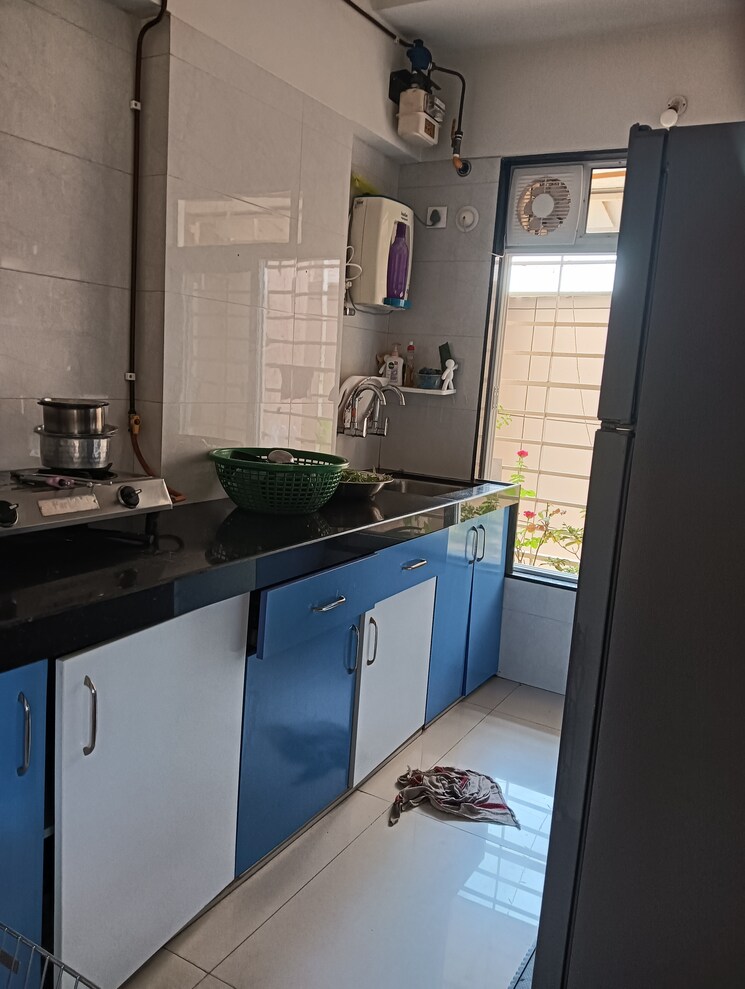 Kitchen, royal-apartments-vile-parle-east 2 Bedroom 800 Sq.Ft. Apartment In Vile Parle East Mumbai 9632382