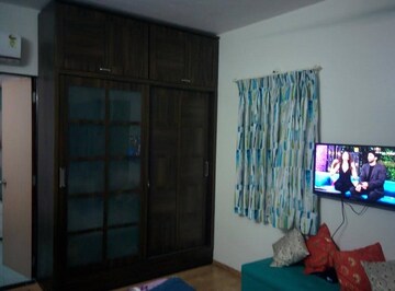 Room in 2 BHK Apartment at Paranjape Blue Ridge, Hinjewadi – for Rent