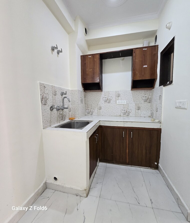 Kitchen, chattarpur 1 Bedroom 400 Sq.Ft. Builder Floor In Chattarpur Delhi 9632425