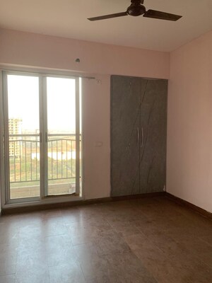 Room in 3 BHK Apartment at Aditya City Apartments, Shahpur Bamheta – for Rent