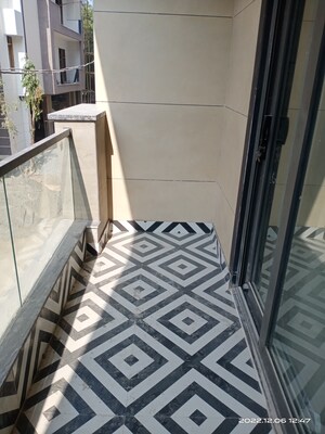 Balcony in 3 BHK Builder Floor at Vasant Kunj – for Rent