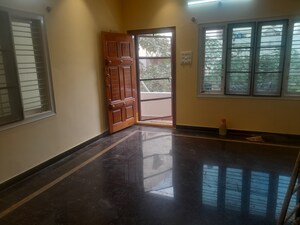 Room in 2 BHK Builder Floor at Ramamurthy Nagar – for Rent