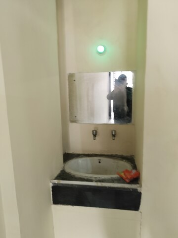 Furnished Amenities in 2 BHK Builder Floor at Savitri Nagar – for Rent