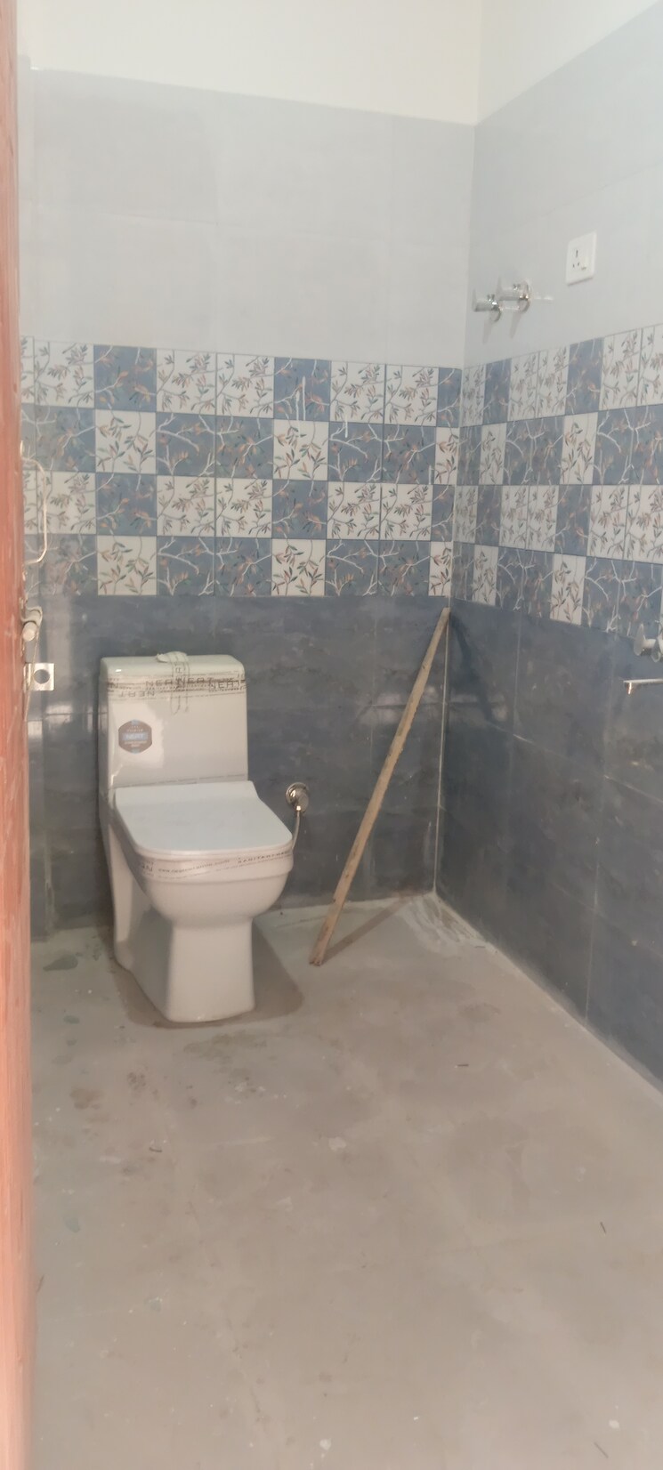 Bathroom, sai-kutir-sector-49 2 Bedroom 850 Sq.Ft. Builder Floor In Sector 49 Noida 9632470