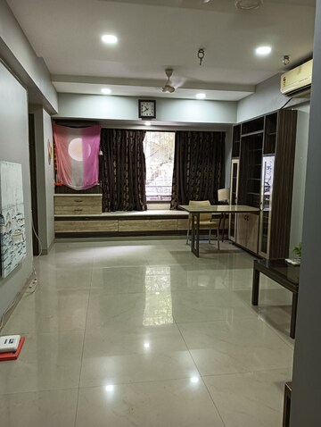 Kitchen in 1 BHK Apartment at Everest Classique, Vile Parle East – for Rent