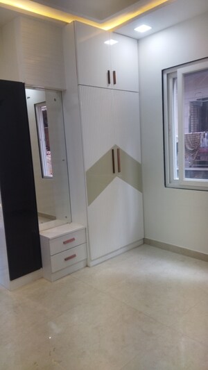 Room in 3 BHK Builder Floor at Rohini Sector 24 – for Sale